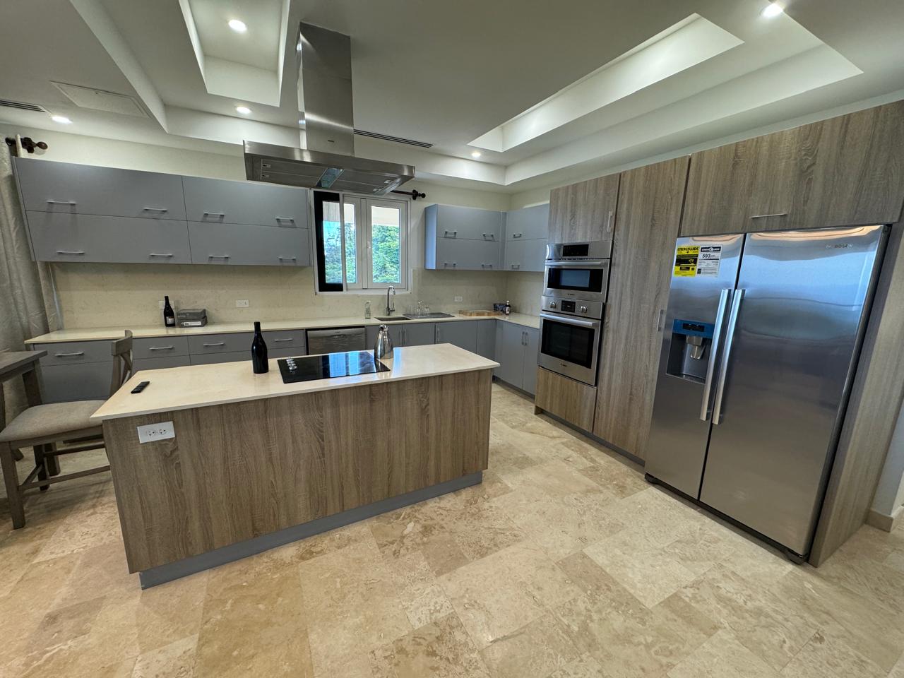 RH-472 Luxury Apartment for Rent in Rouges Bay, BVI – Spacious 3-bedroom unit with modern amenities. kitchen